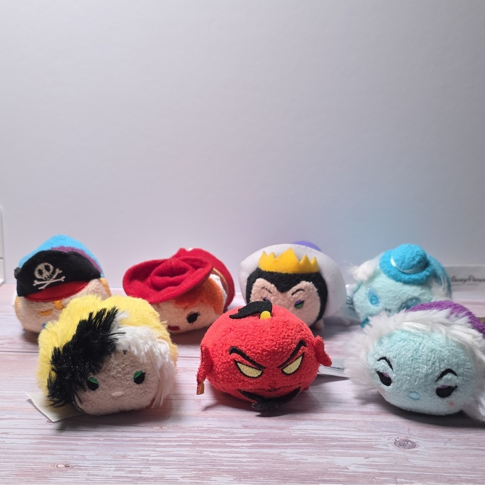 Disney Parks Tsum Tsum Disney Villains Mini Plush Lot Ursula Cruella Evil Queen